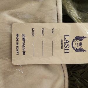 Palestine hoodie, never worn. 100% cotton. Runs small